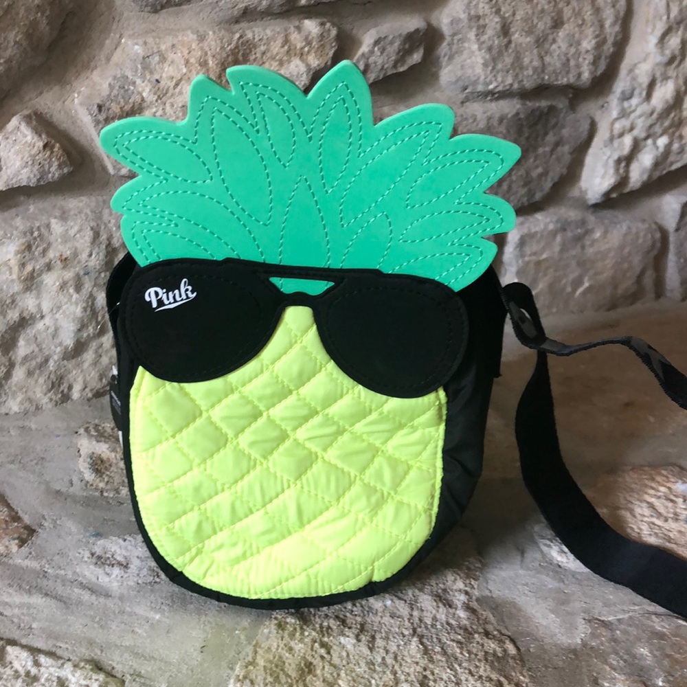 Pink by Victoria’s Secret pineapple cooler tote